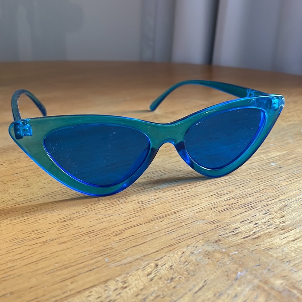 Taylor swift “you need to calm down” style Blue cat eye sunglasses